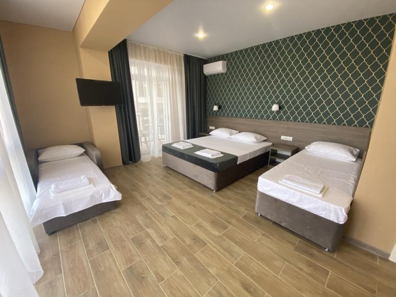 Lemoni Hotel