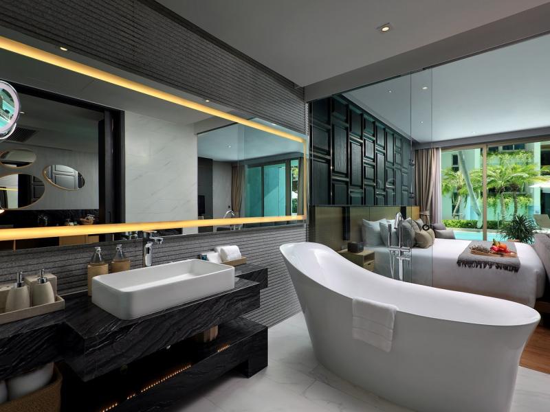 Wyndham Grand Nai Harn Beach Phuket