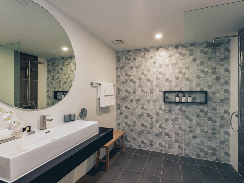 Anona Beachfront Phuket Resort