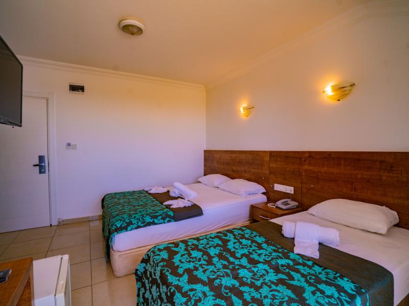 Prenses Sealine Beach Hotel