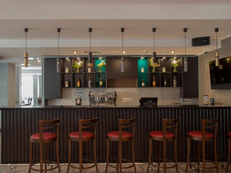 Welton Сlub Hotel & Apartments