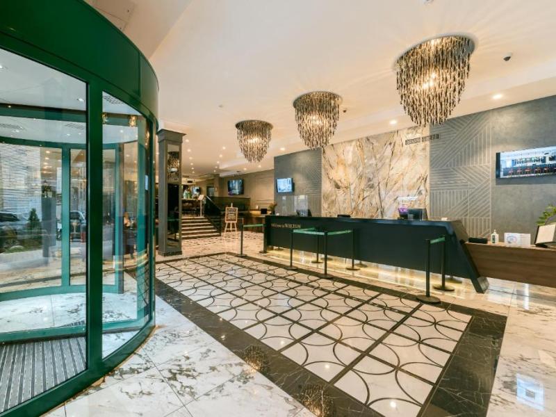 Welton Сlub Hotel & Apartments