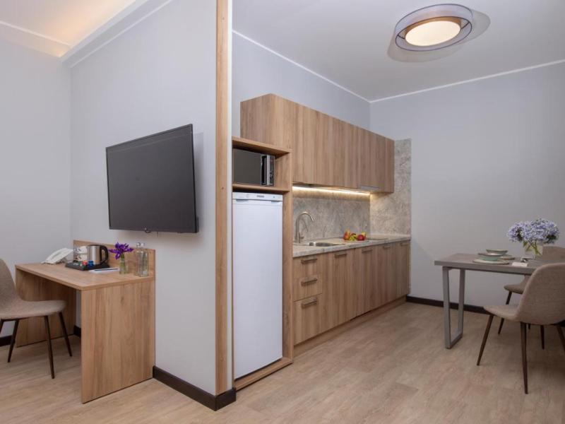Welton Сlub Hotel & Apartments