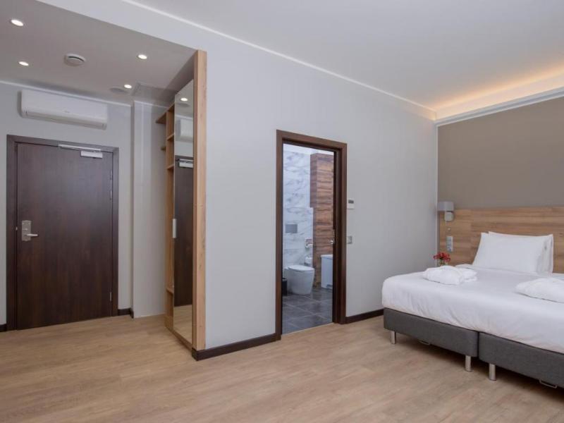 Welton Сlub Hotel & Apartments