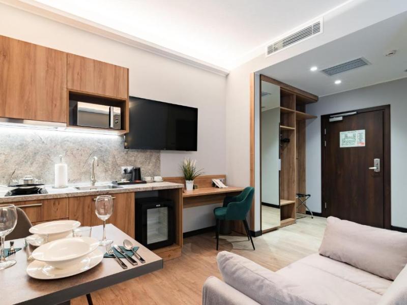 Welton Сlub Hotel & Apartments