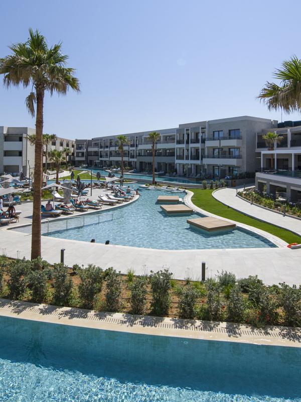 Amira Luxury Resort