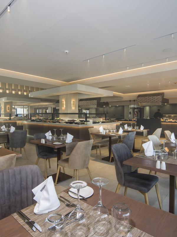 Amira Luxury Resort