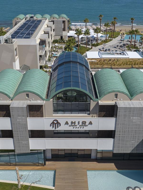Amira Luxury Resort