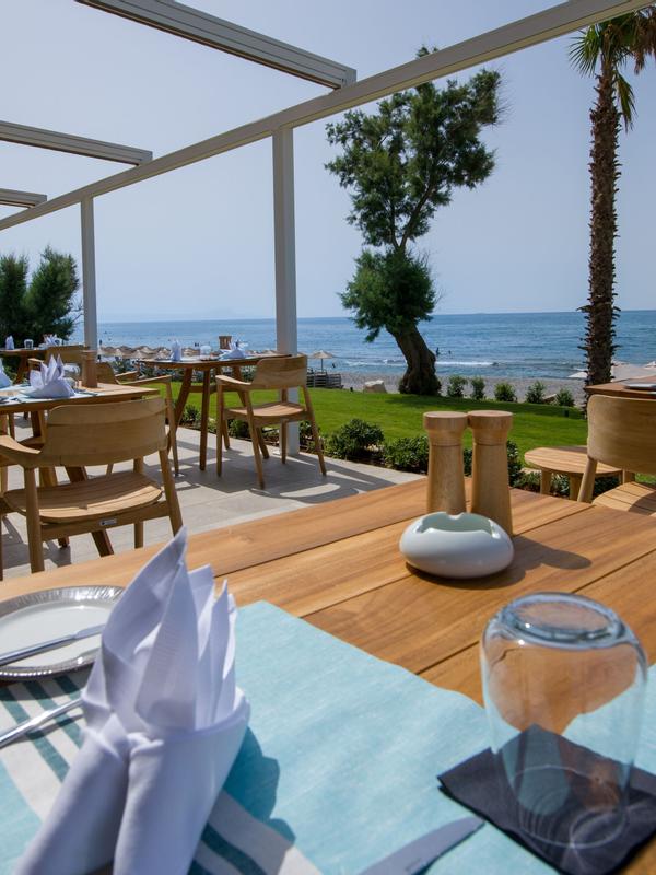 Amira Luxury Resort
