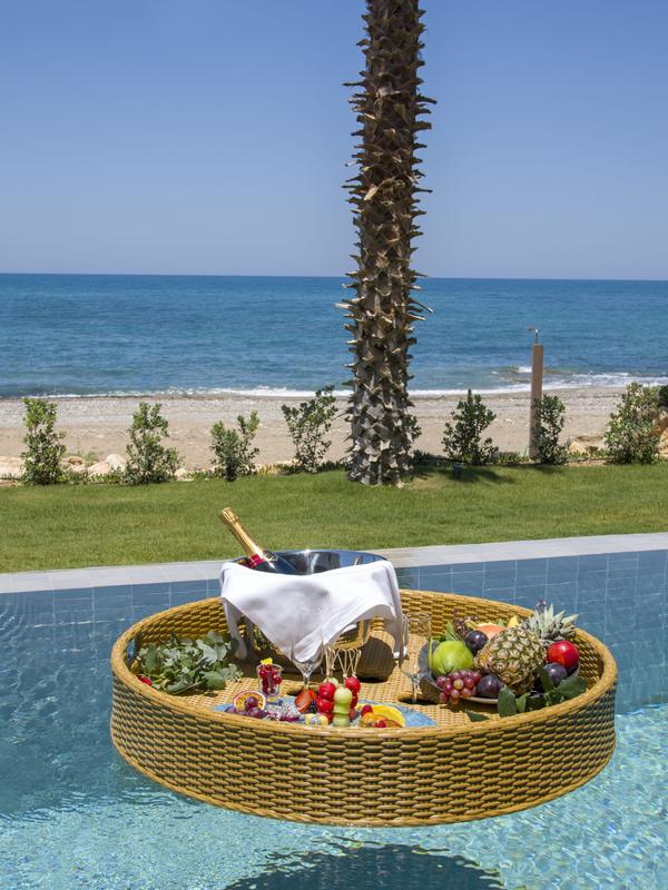 Amira Luxury Resort