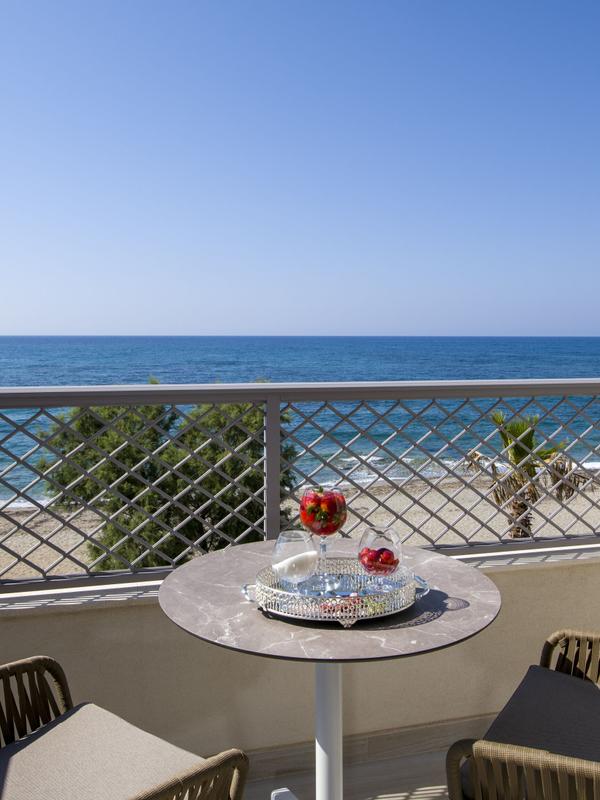 Amira Luxury Resort