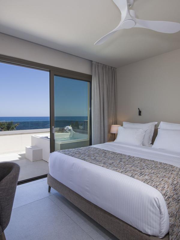 Amira Luxury Resort