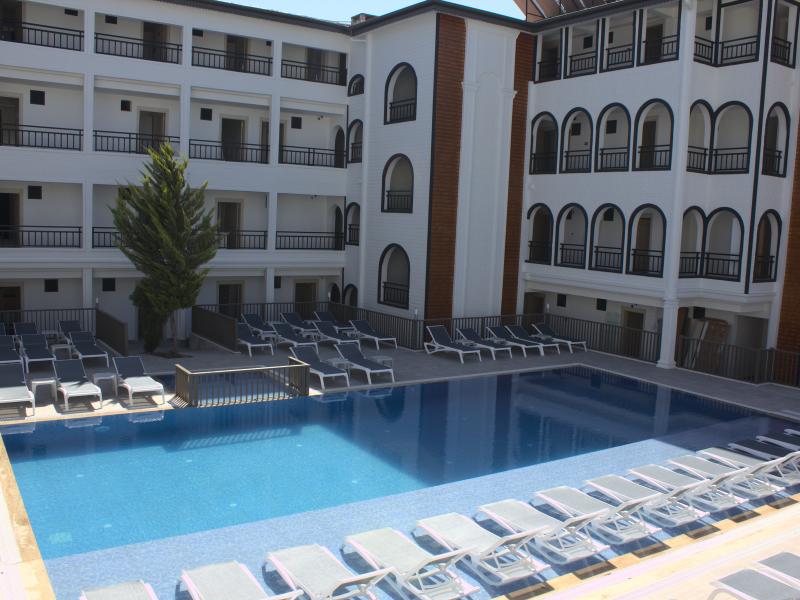 Akalia Resort & Spa Hotel