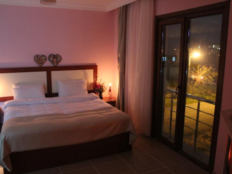 Agva Manolyam Hotel