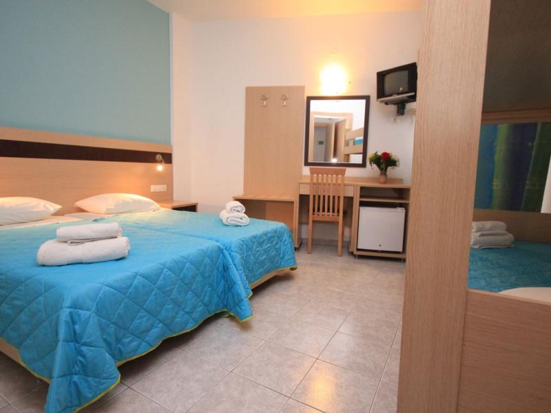Moschos Hotel