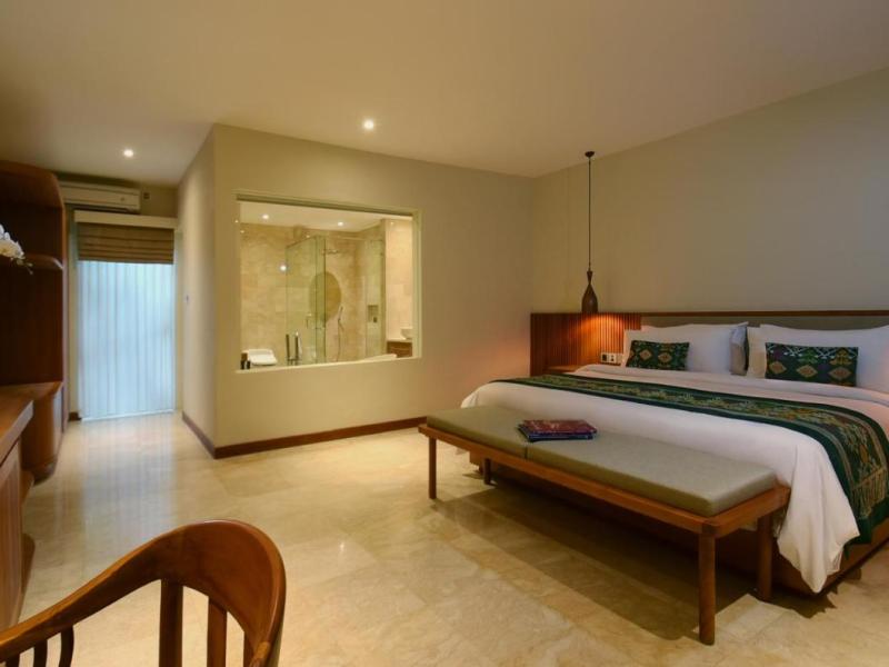 Japa Suites & Villas