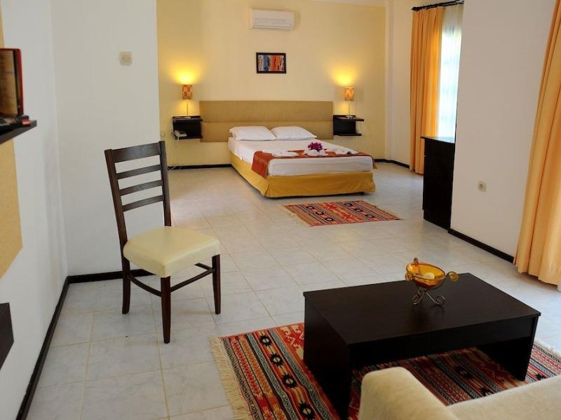 Ladonia Hotels Zemda