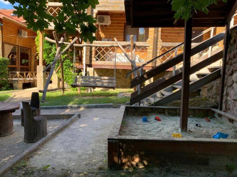 Приют странника (Подгорное)