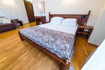 Отель Апартаменты на Боткинской 2в Россия, Ялта, фото 11