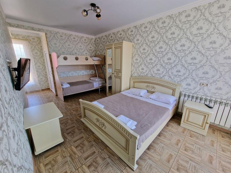 Аида (на Православной)