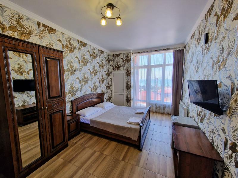 Аида (на Православной)