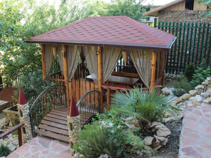 Аида (на Православной)