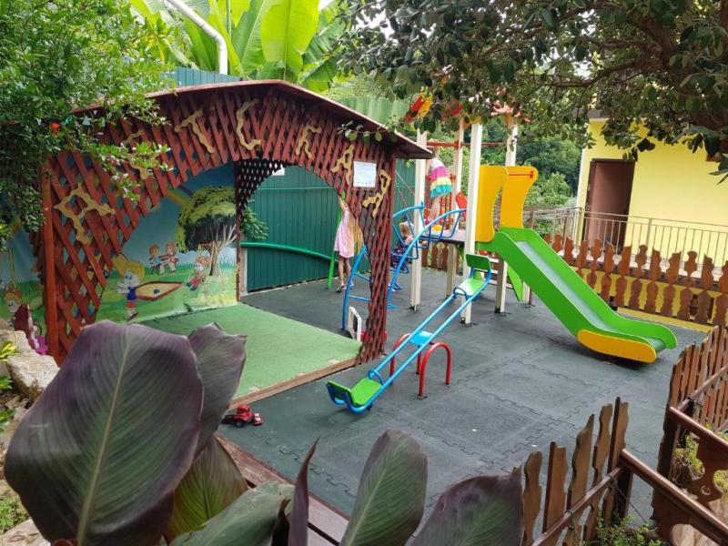 Аида (на Православной)