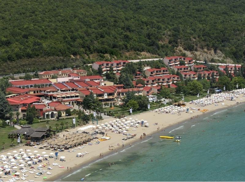 Elenite Holiday Village