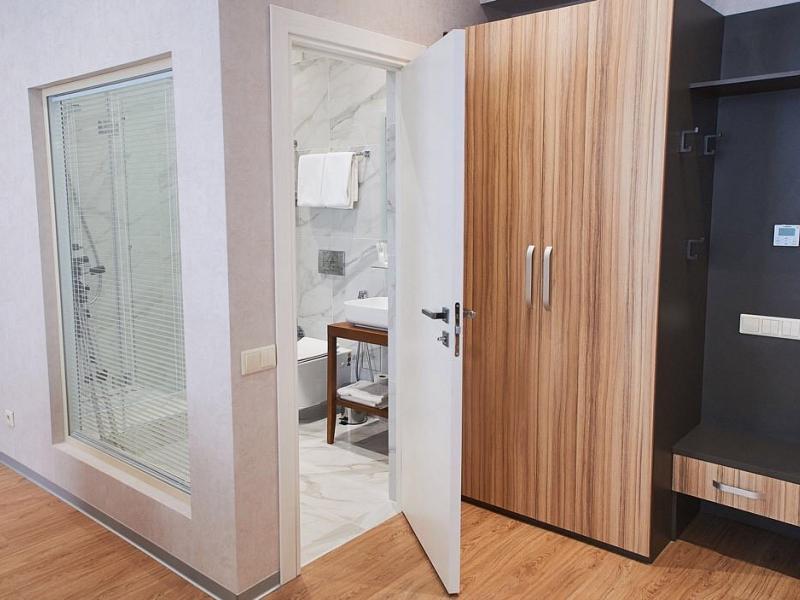 F911 Яхт Клуб Отель