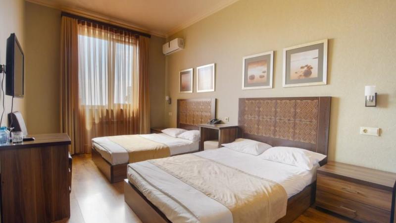 Kantar Hostel, Hotel & Apartment