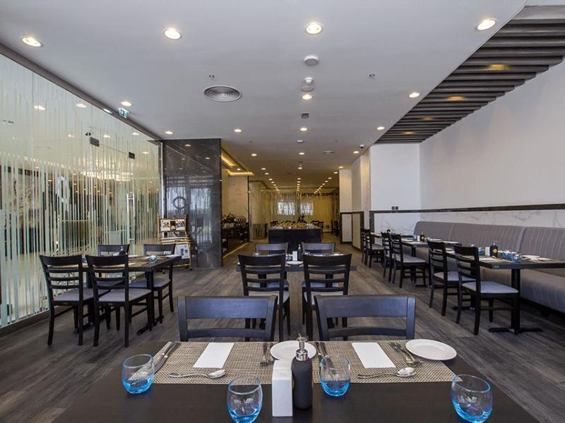 Time Onyx Hotel Apartments