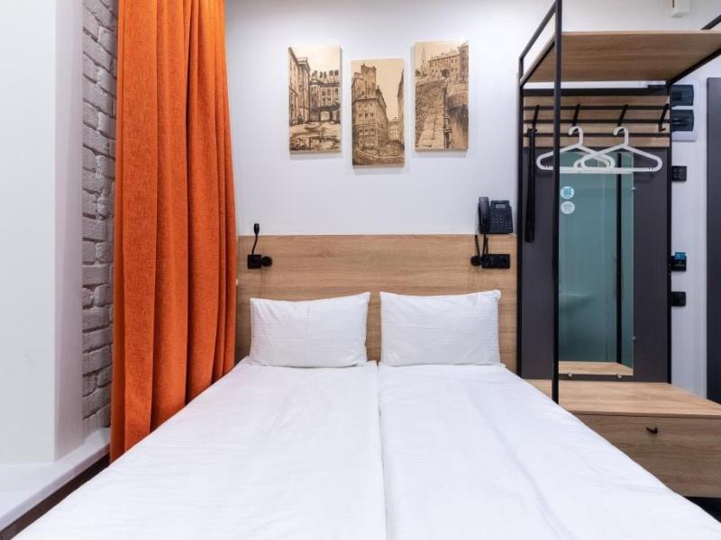 IZZZI у Владимирской