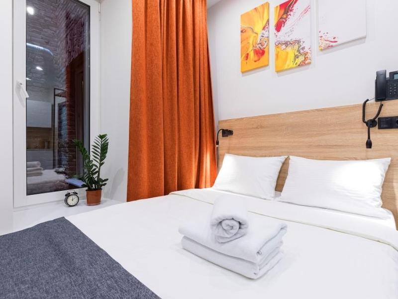 IZZZI у Владимирской