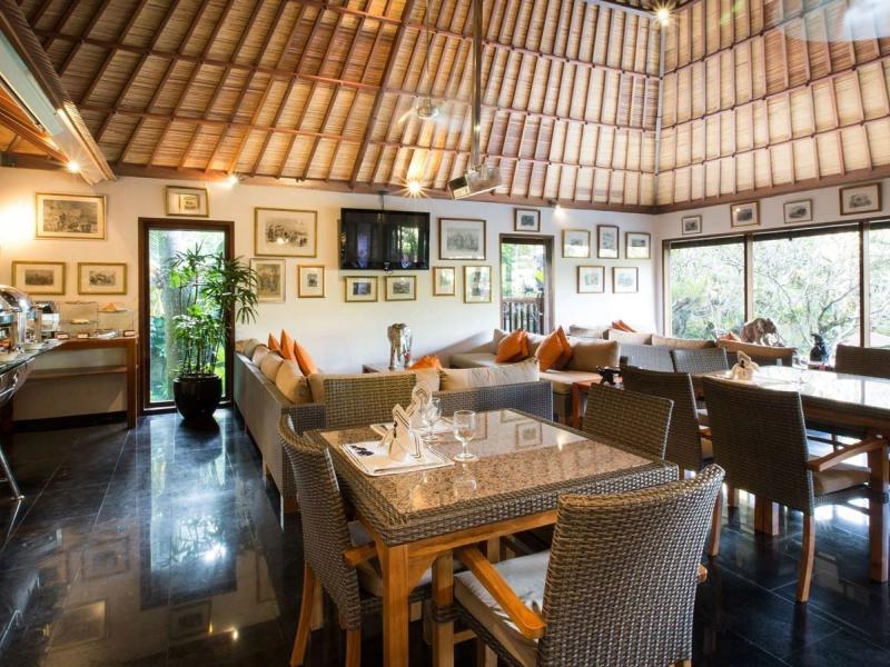 Elephant Safari Park Lodge