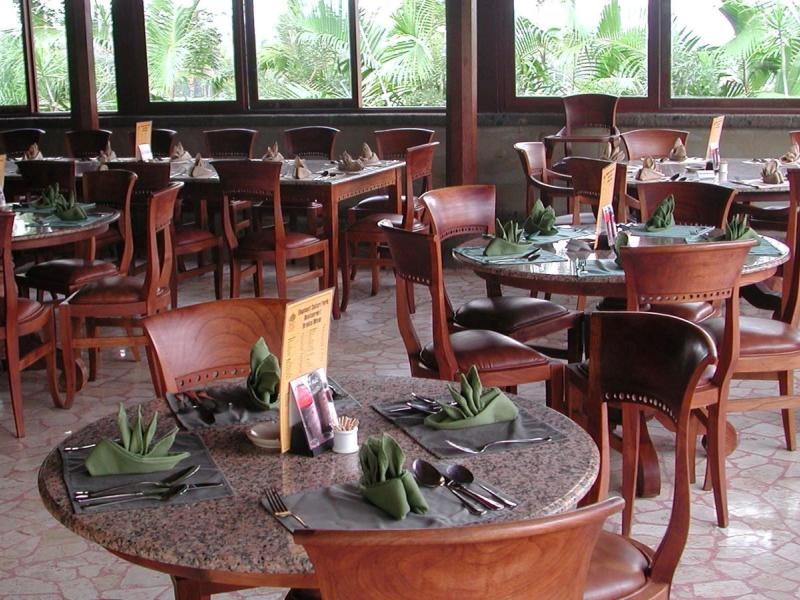 Elephant Safari Park Lodge