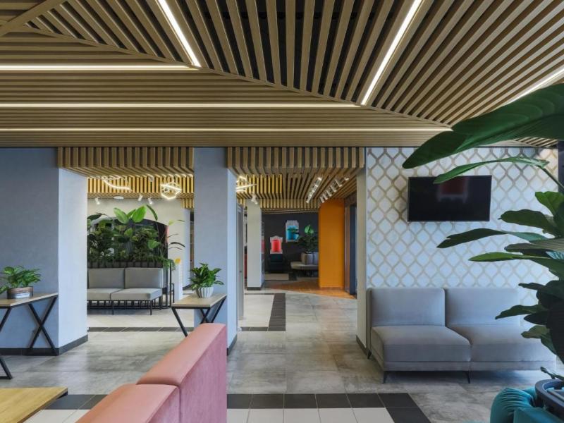 X-Room Hotel