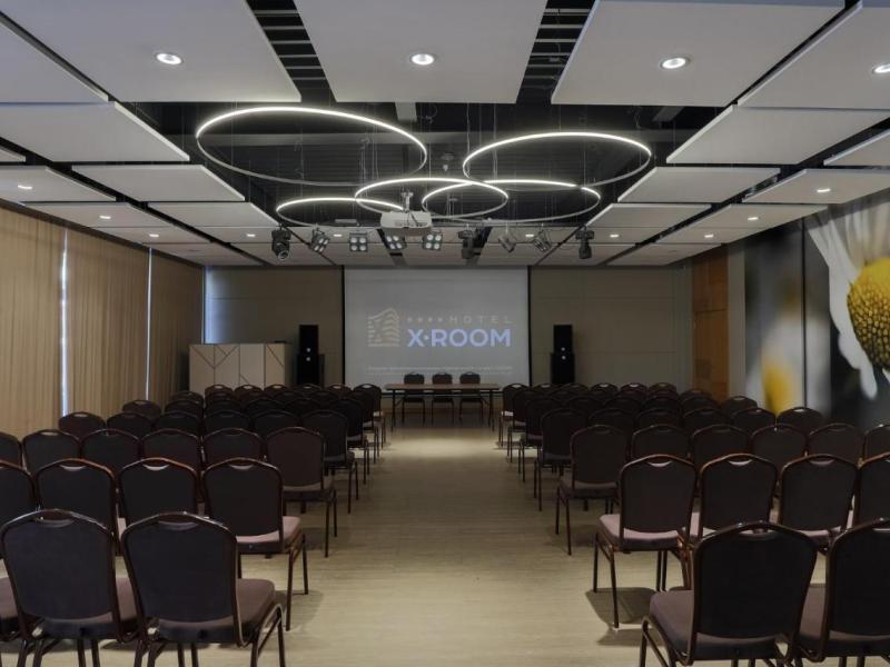 X-Room Hotel