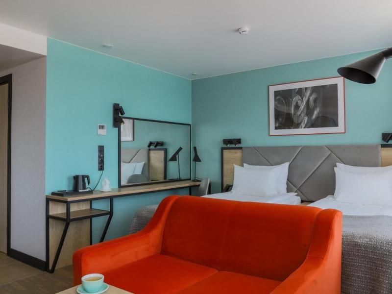 X-Room Hotel