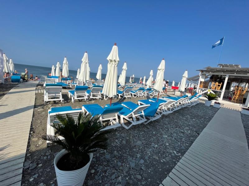 Отель Монарх