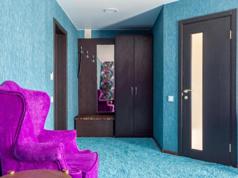 Мартон Лидер