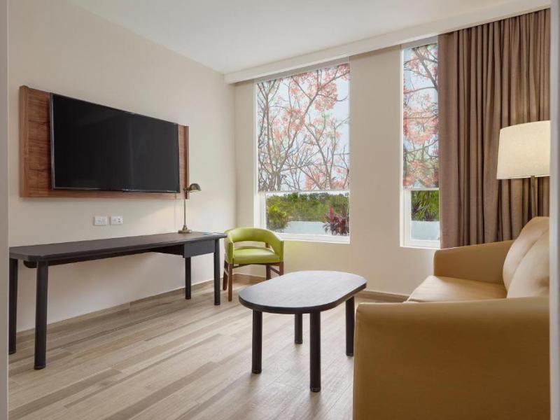 Fairfield Inn & Suites Cancun Airport