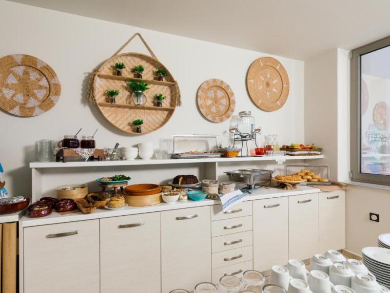 Belvedere Apts & Spa