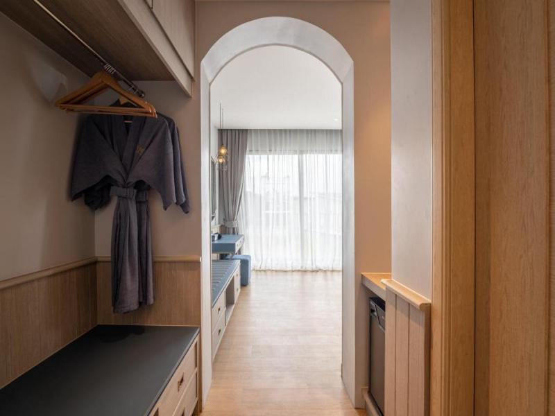 Seabed Grand Hotel Phuket