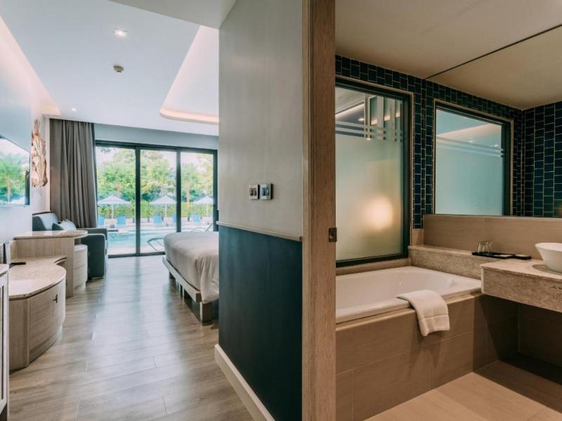 Seabed Grand Hotel Phuket