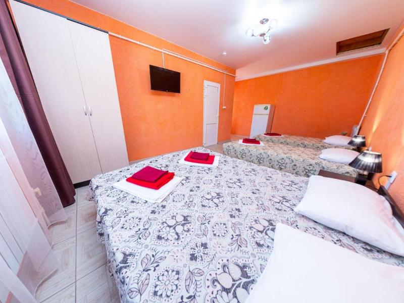 Клён Гостиница