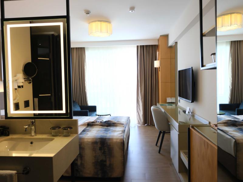 Sunthalia Hotels & Resorts