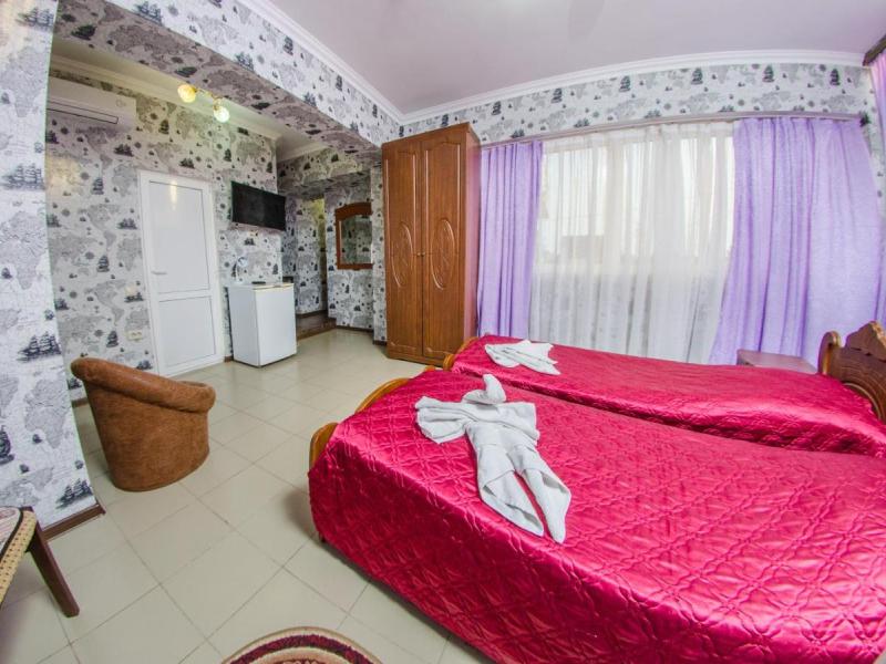 Отель Море (Сириус, ул. Старошкольная)