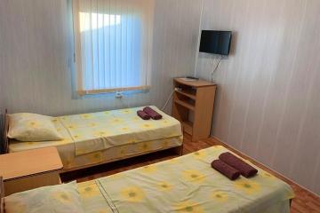 Отель Гостевой дом Дельфин Россия, Голубицкая, фото 9