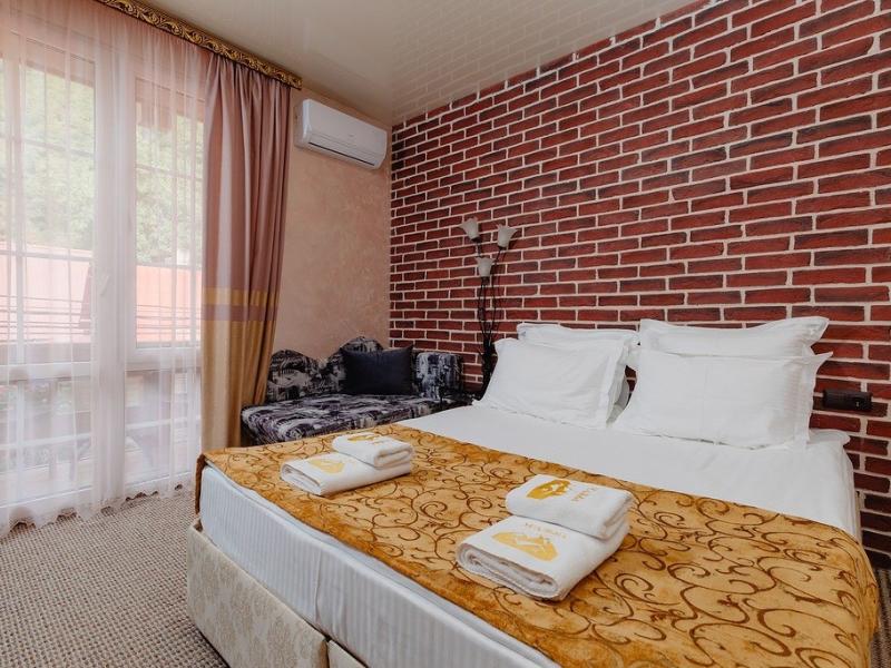 Усадьба (на Переселенческой)