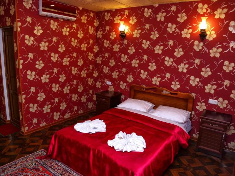 Zorats Akhbyur Hotel